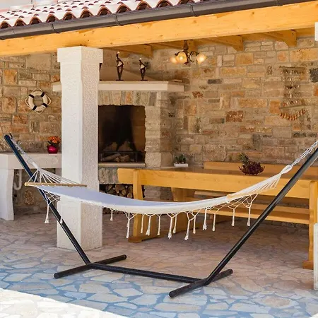 Leonardelli Villa Galižana