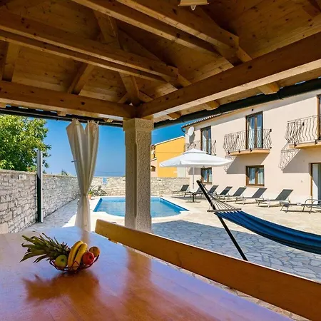Villa Leonardelli Galižana